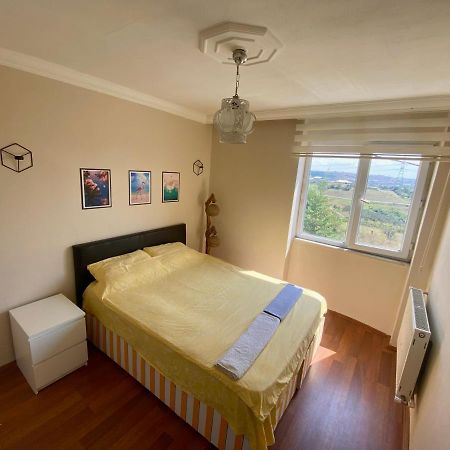 Spacious House Near The Airport Arnavutkoy Екстериор снимка
