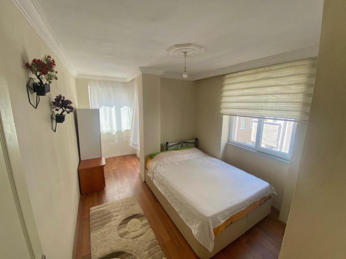 Spacious House Near The Airport Arnavutkoy Екстериор снимка